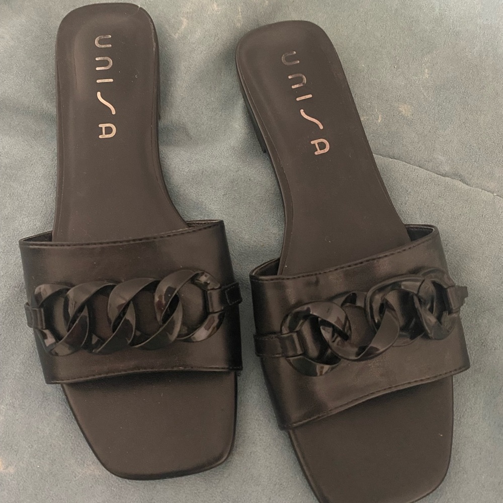 Super cute 💕🖤 black flats